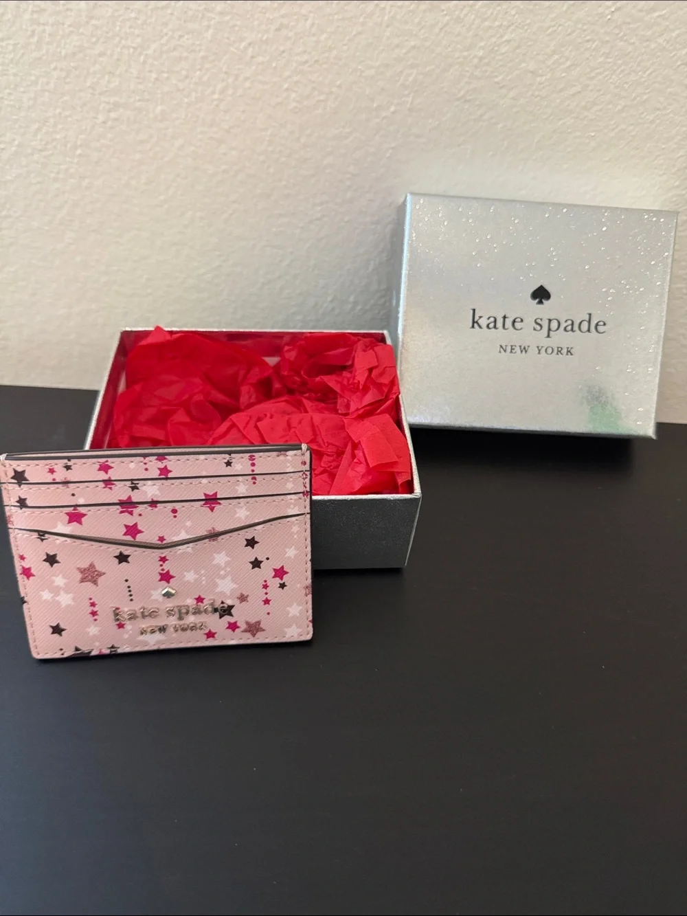 kate spade pink star cardholder with metallic logo
